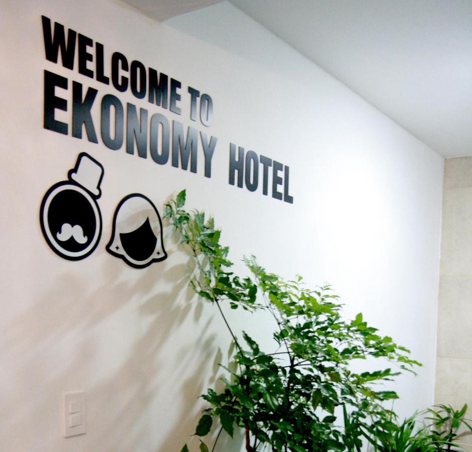 Ekonomy Hotel Mokpo Exterior foto