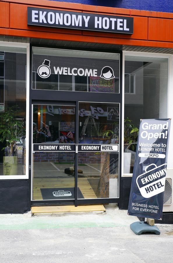 Ekonomy Hotel Mokpo Exterior foto